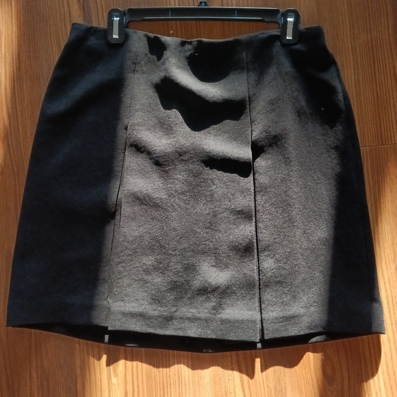 Marc By Marc Jacobs Dresses & Skirts - Marc By Marc Jacobs Skirt Pleats